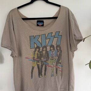 Junk Food Clothing Beige KISS Graphic Tee